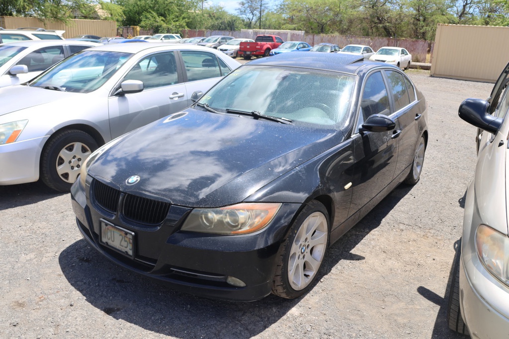 BMW 330i 2006 WCU255