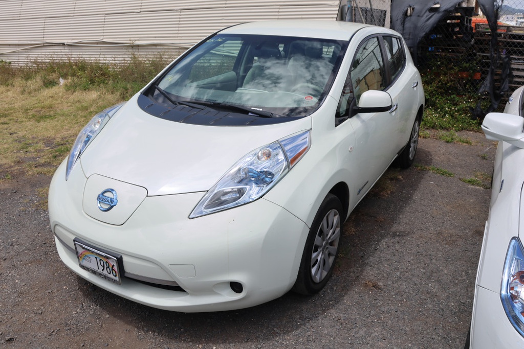 NISS Leaf 2012 EV1986