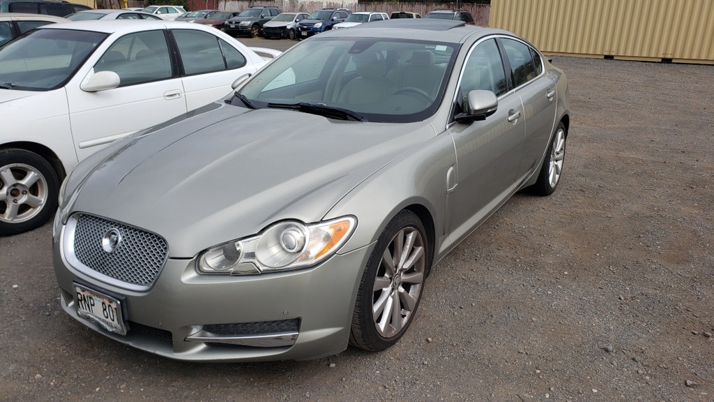 JAGU XF 2011 RNP801