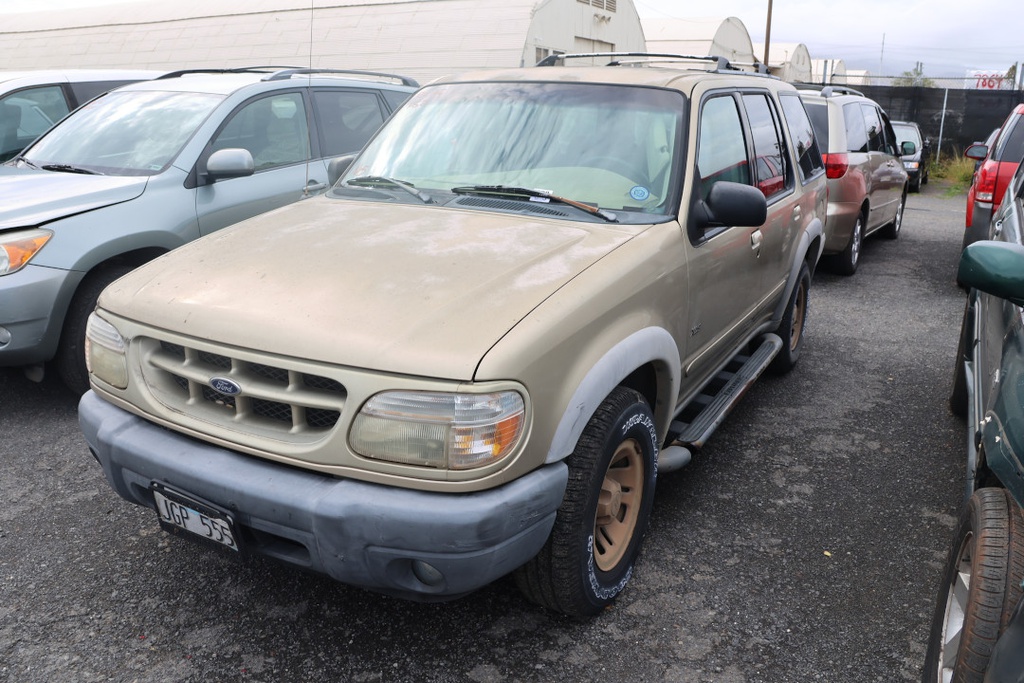 FORD Explorer 2000 JGP555