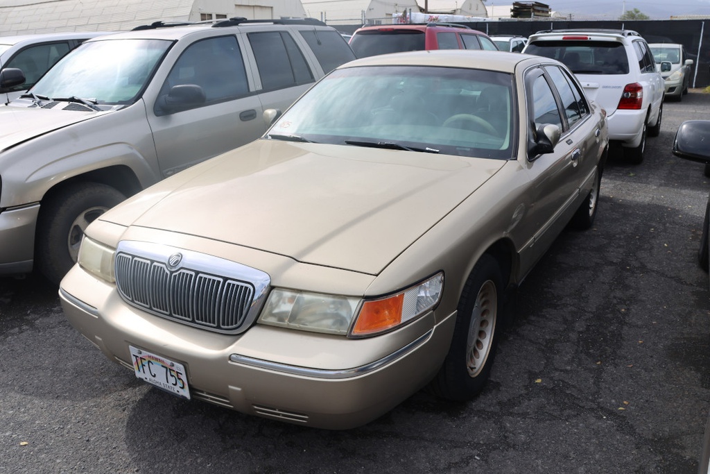 MERC Grand Marquis 2000 TFC755