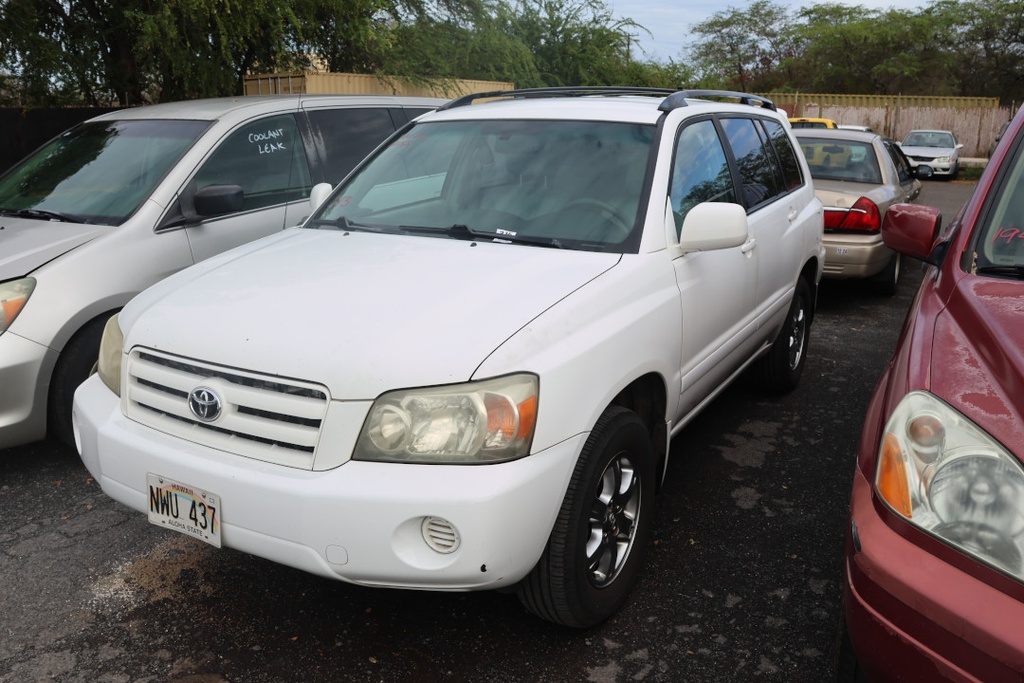 TOYT Highlander 2005 NWU437