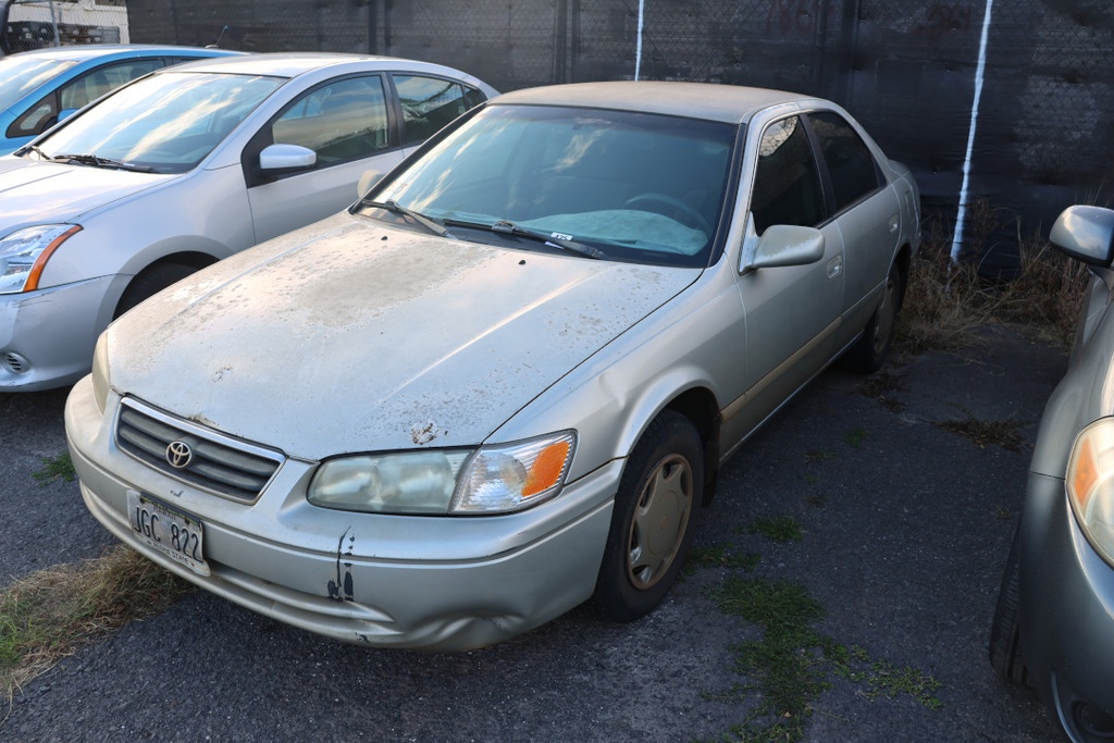 TOYT Camry 2000 JGC822
