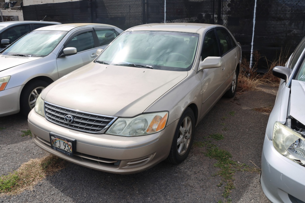 TOYT Avalon 2003 NFJ932