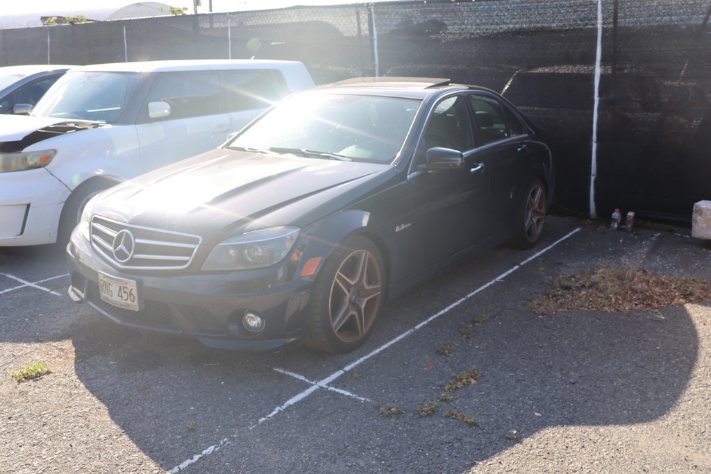 MERZ C63 AMG 2011 RNG456