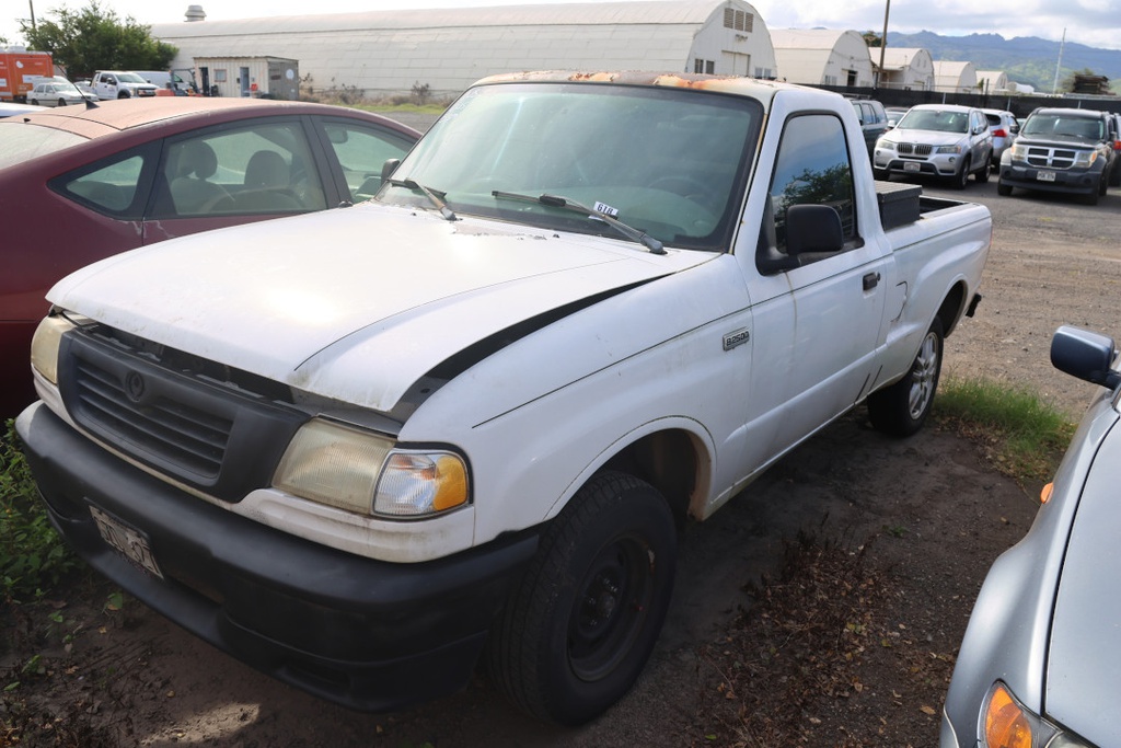 MAZD B2500 1999 GZD327