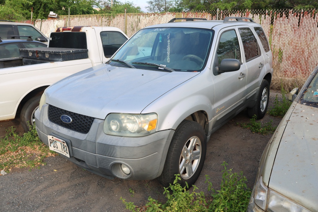 FORD Escape 2007 PDS182