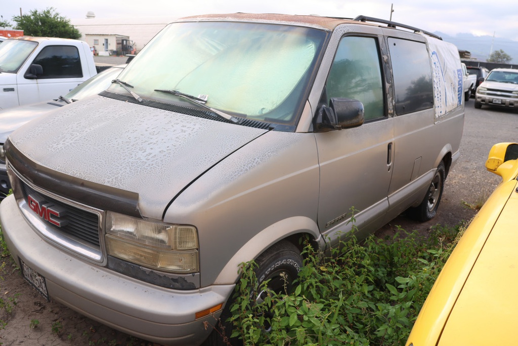 GMC Safari 1999 GXW542-88