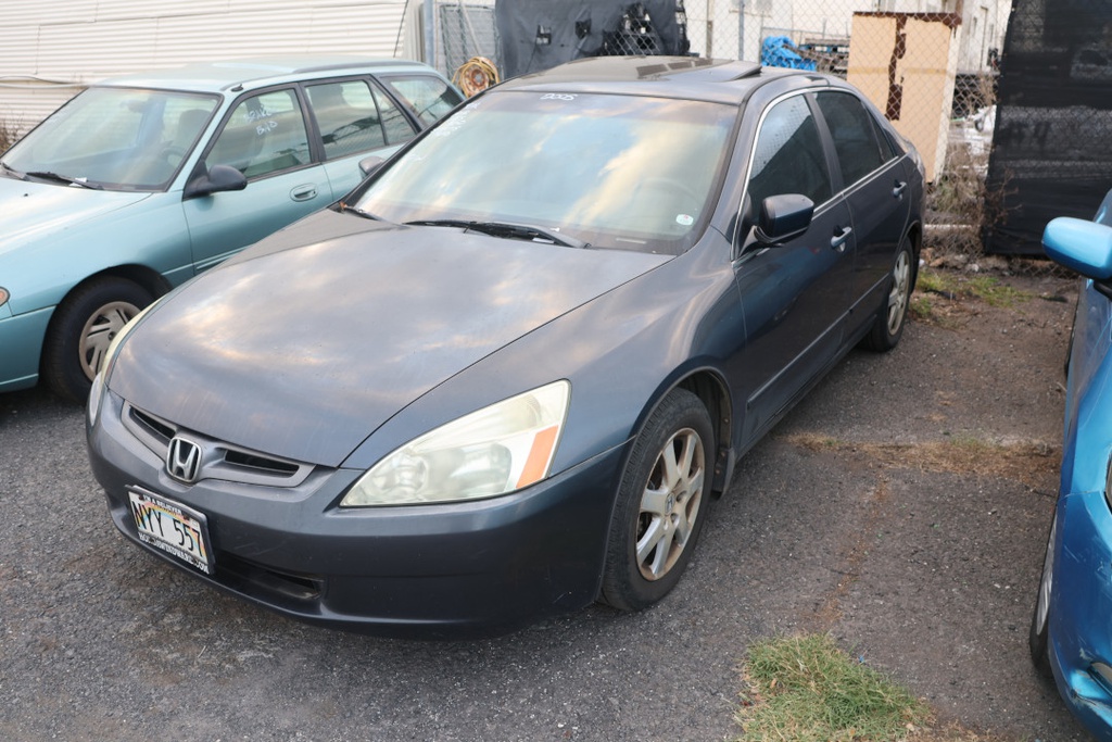 HOND Accord 2005 NYY557