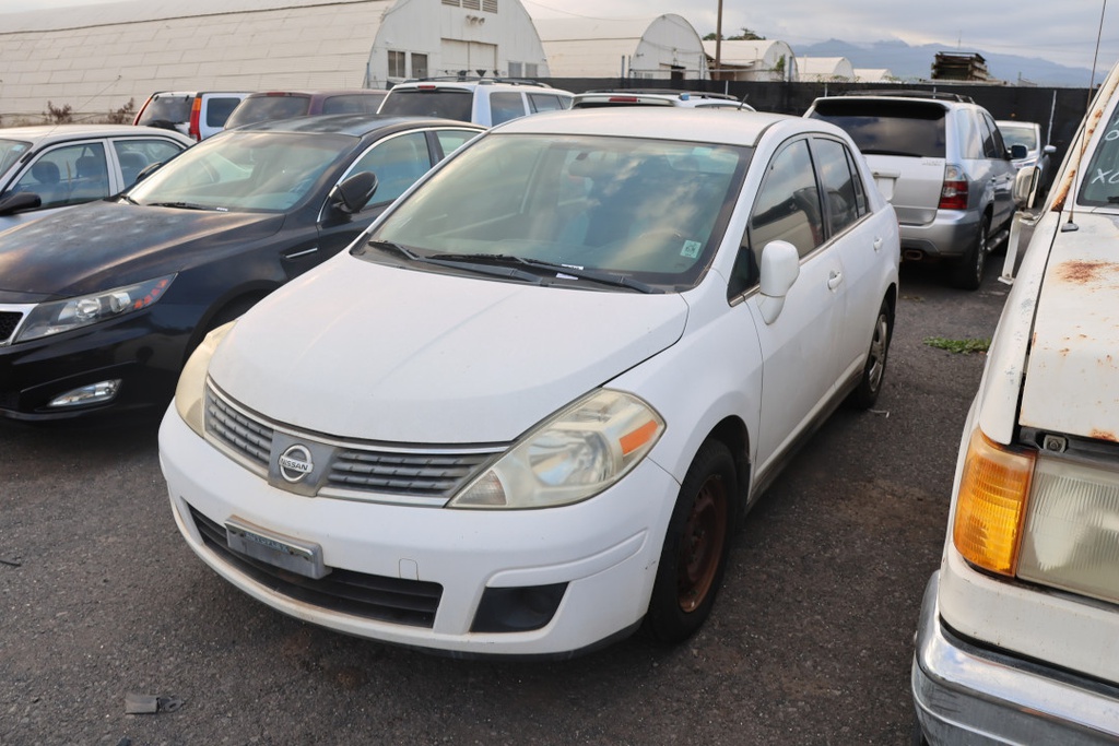 NISS Versa 2008 PRW362