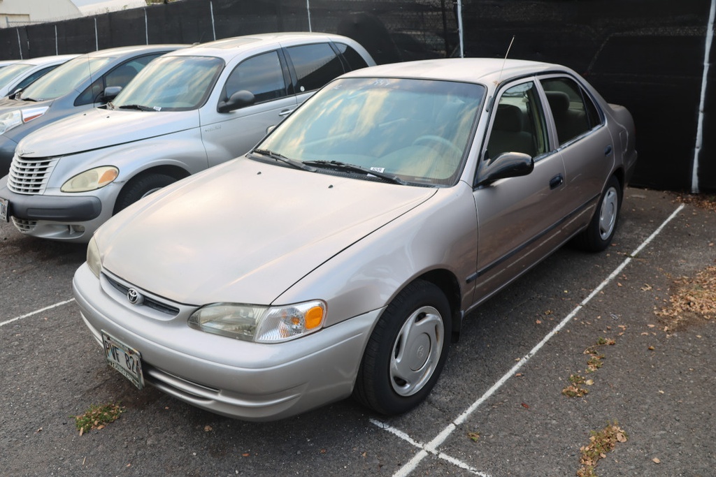 TOYT Corolla 1999 PVF824