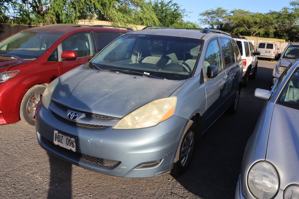 TOYT Sienna 2006 PDZ096