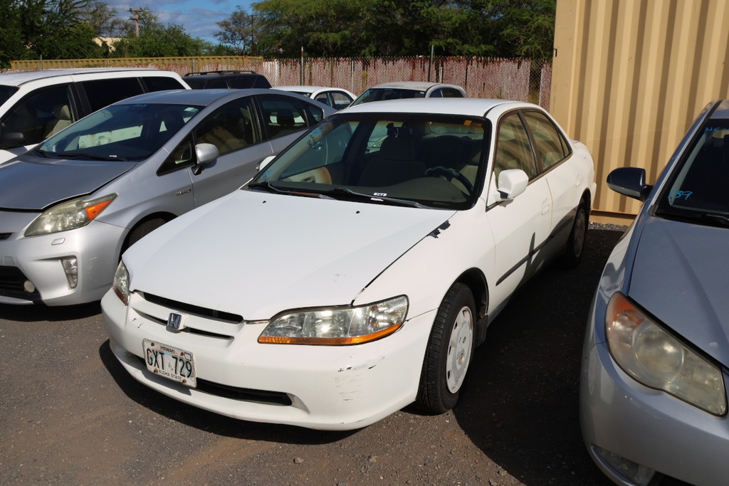 HOND Accord 1999 GXT729