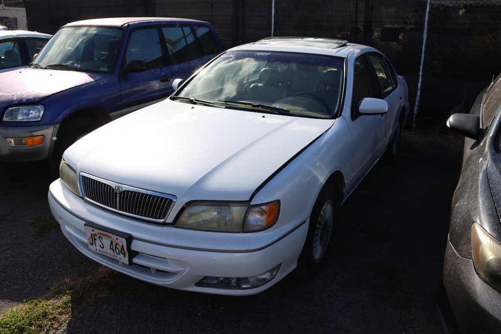 INFI I30 1997 JFS464
