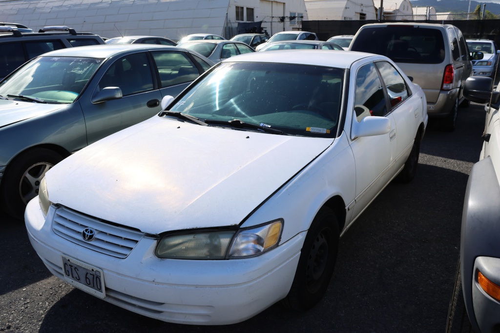 TOYT Camry 1998 GTS670