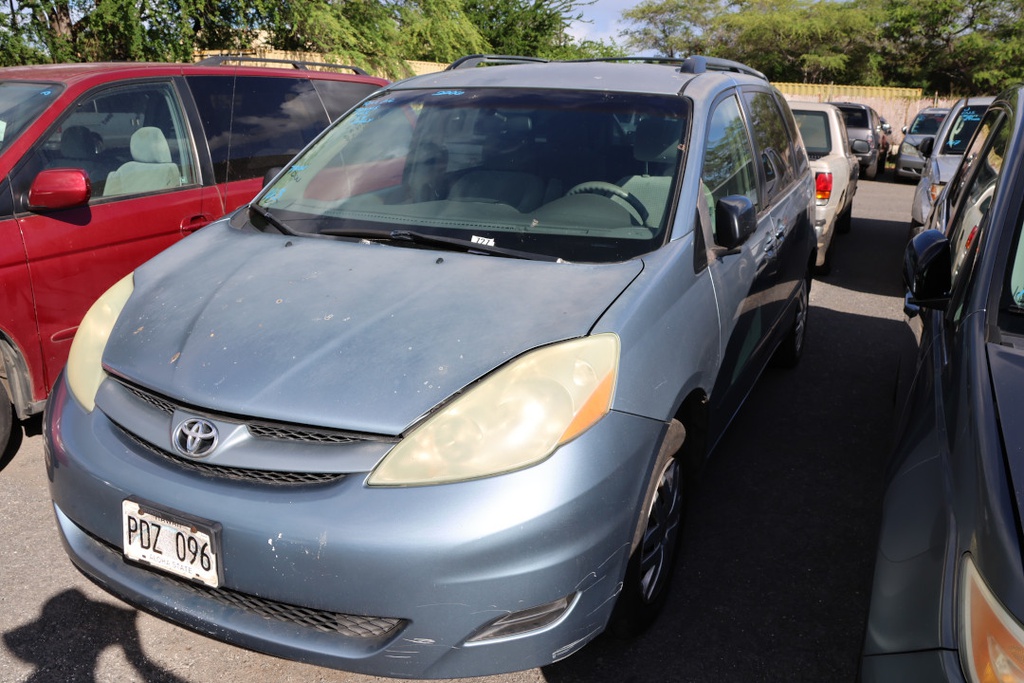 TOYT Sienna 2006 PDZ096-DD