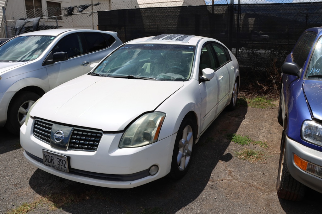 NISS Maxima 2004 NDR392-EE