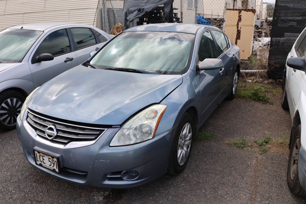 NISS Altima 2011 LCE591