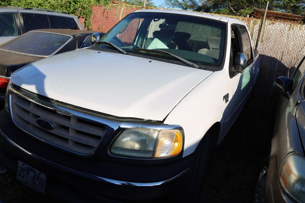 FORD F150  XLT 2001 JSY659
