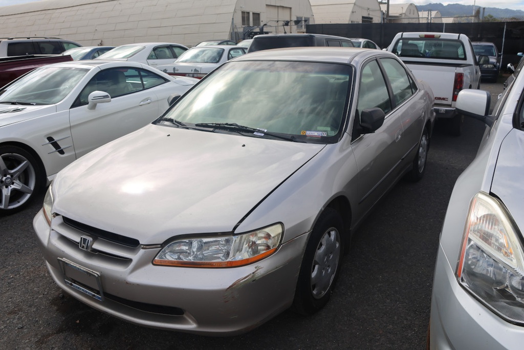 HOND Accord 1999 JBJ939