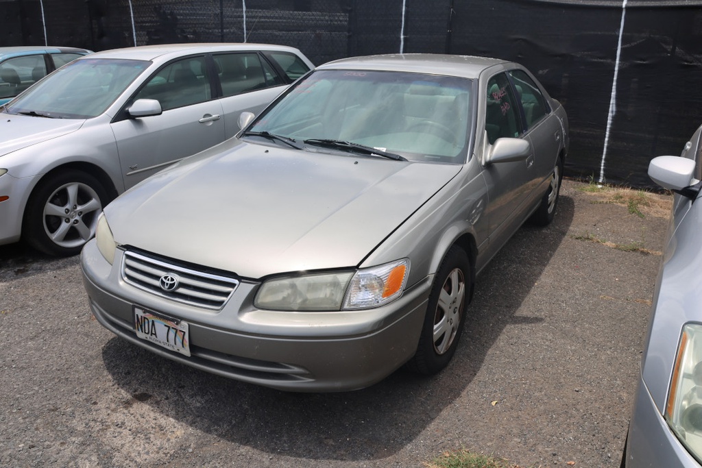 TOYT Camry 2000 NDA777