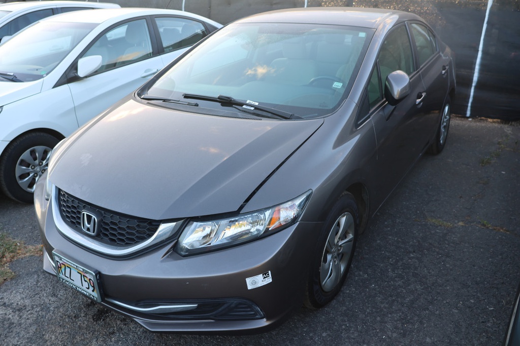 HOND Civic 2013 RZZ759