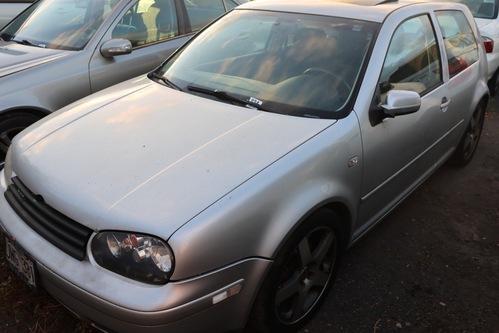 VOLK Golf GTI 2002 JWG381-LL