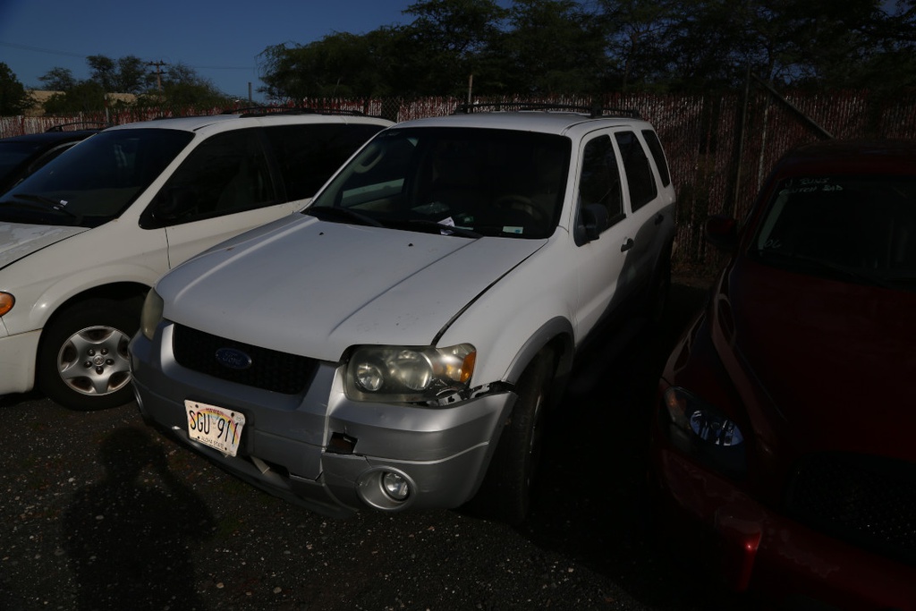 FORD Escape 2007 SGU911