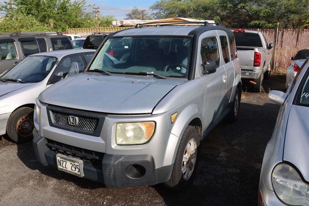 HOND Element 2006 NZZ295