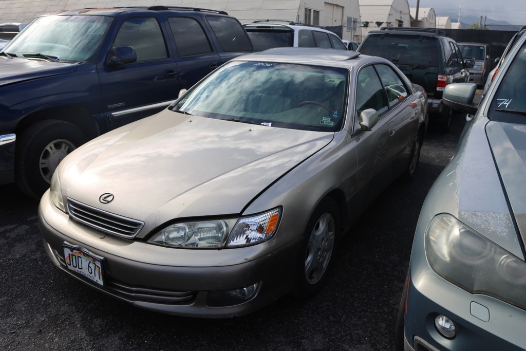 LEXS ES300 2000 JDD677