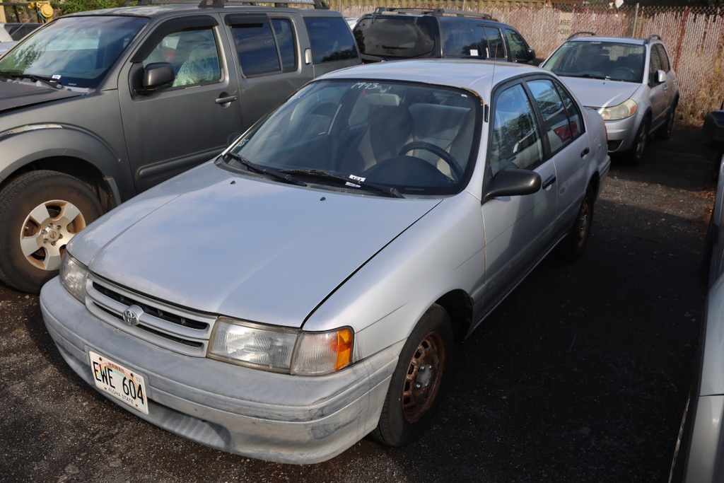 TOYT Tercel 1993 EWE604