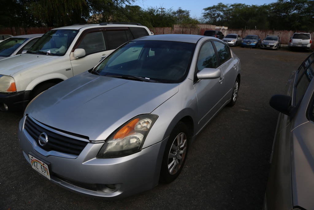 NISS Altima 2010 TXZ697