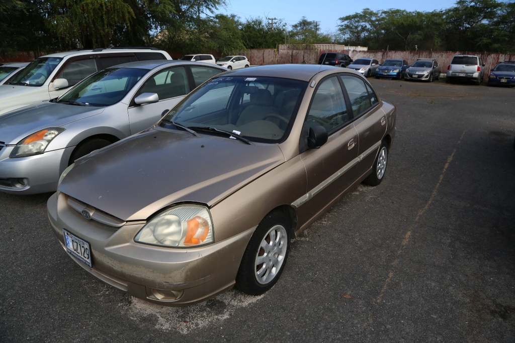 KIA Rio 2004 CZ129-2