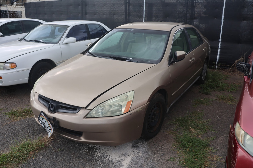 HOND Accord 2005 SVJ727