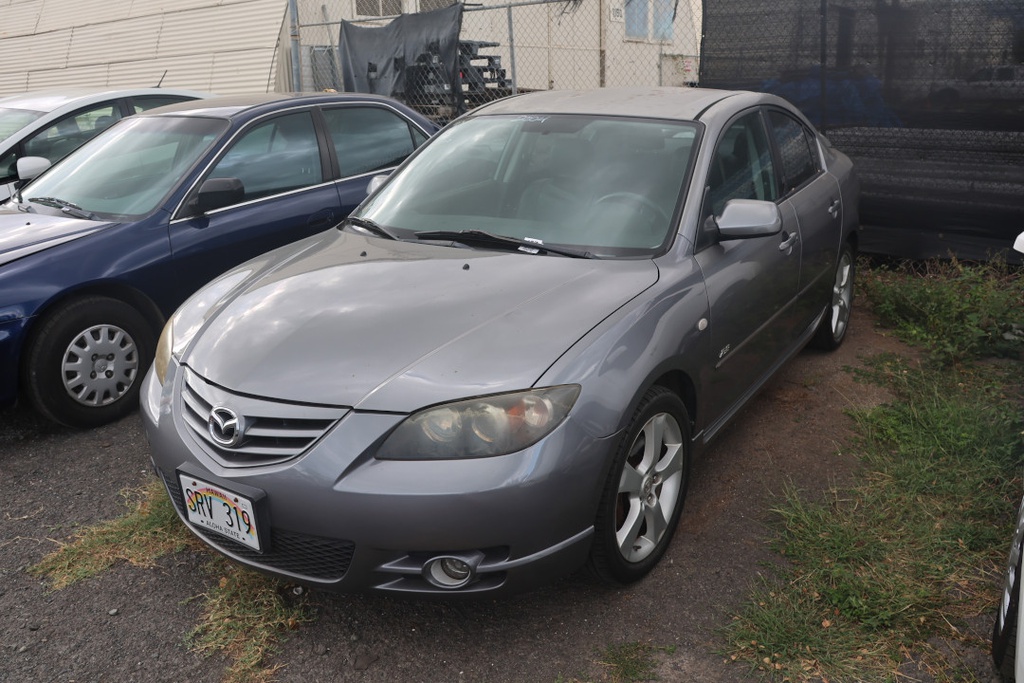 MAZD 3 2004 SRV319-OO