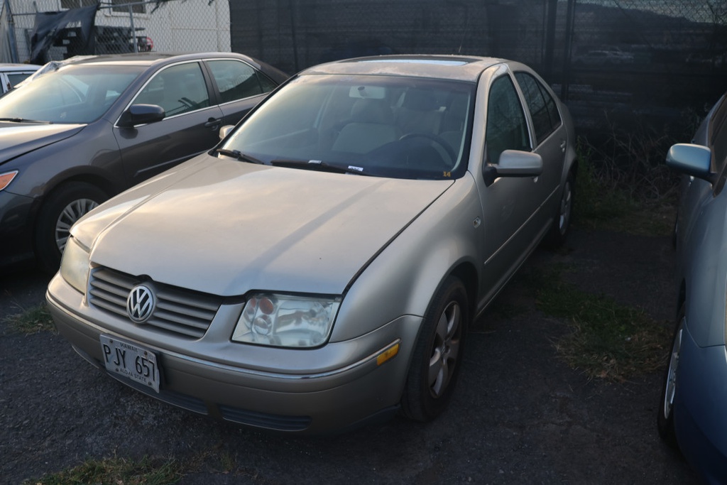 VOLK Jetta 2004 PJY657