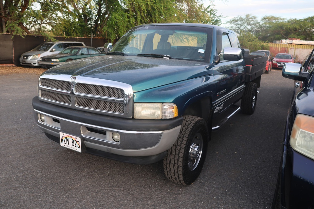 DODG Ram 2500 1996 WZM823