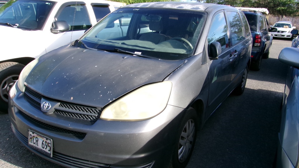 TOYT Sienna 2004 RCR695