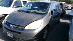 TOYT Sienna 2004 RCR695
