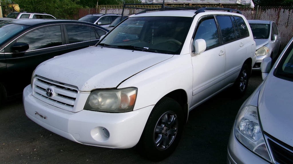 TOYT Highlander 2005 WWX488