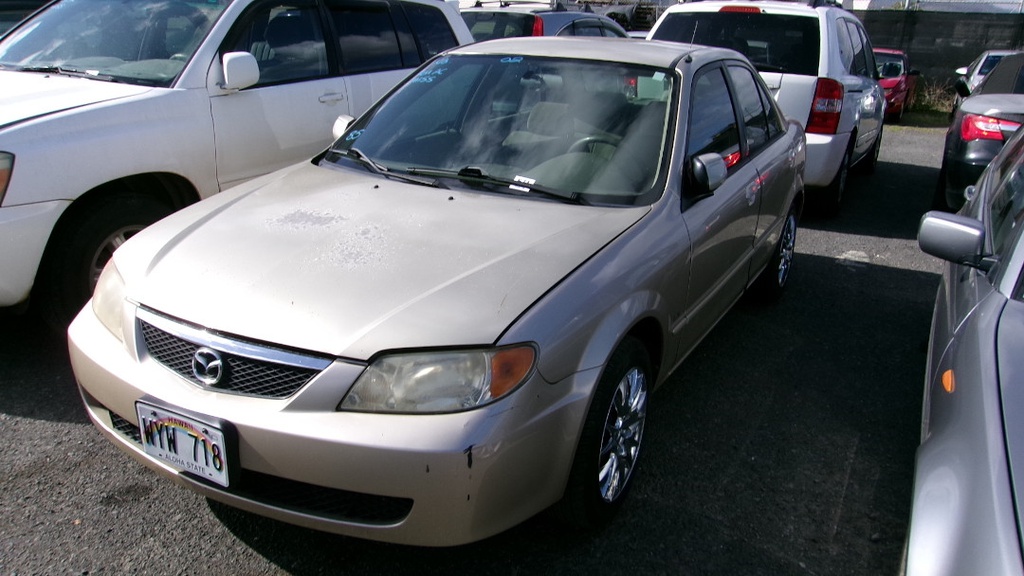 MAZD Protégé 2002 WYW718