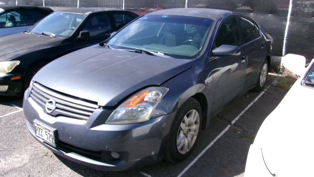 NISS Altima 2009 PZZ529