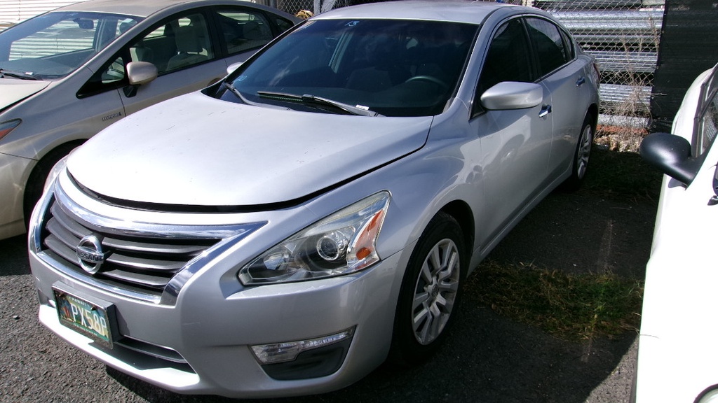 NISS Altima 2013 PX58P