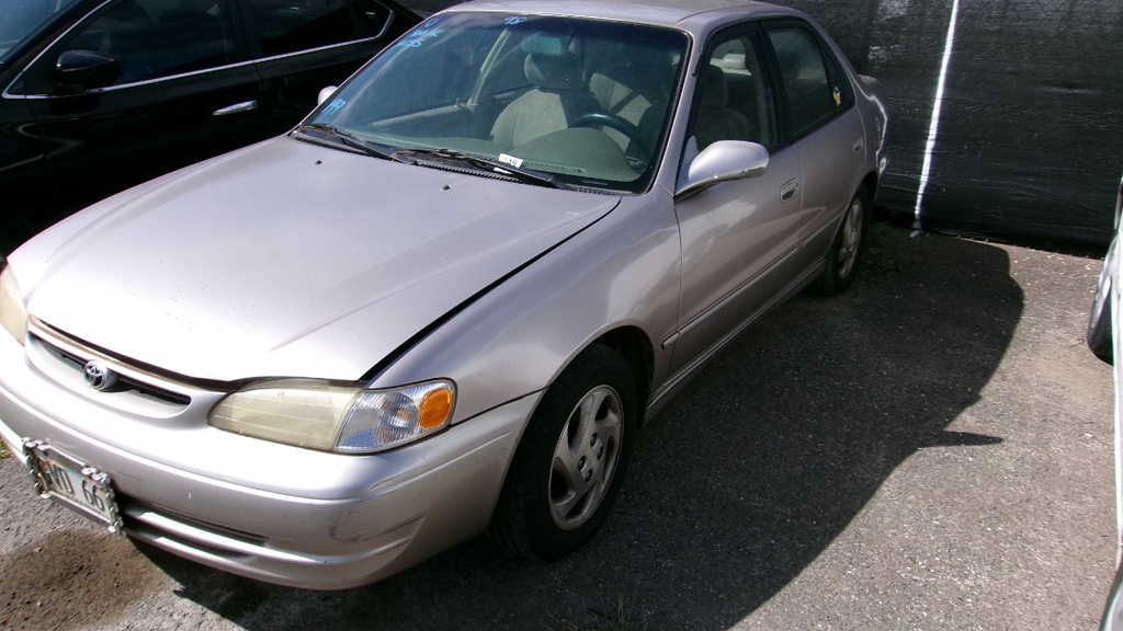 TOYT Corolla 1998 GVD667