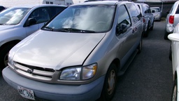 TOYT Sienna 2000 HAC506
