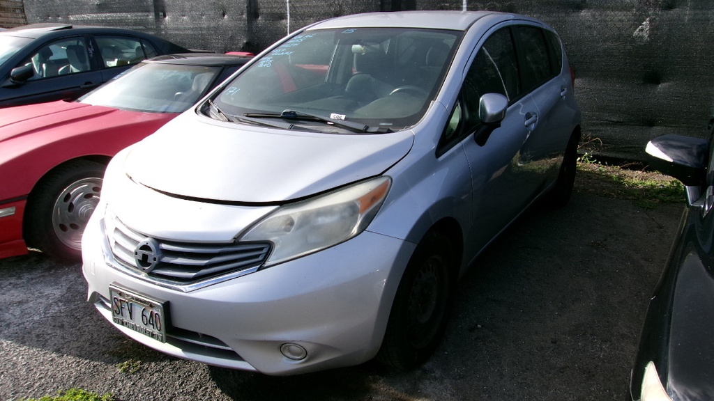NISS Versa Note 2015 SFV640