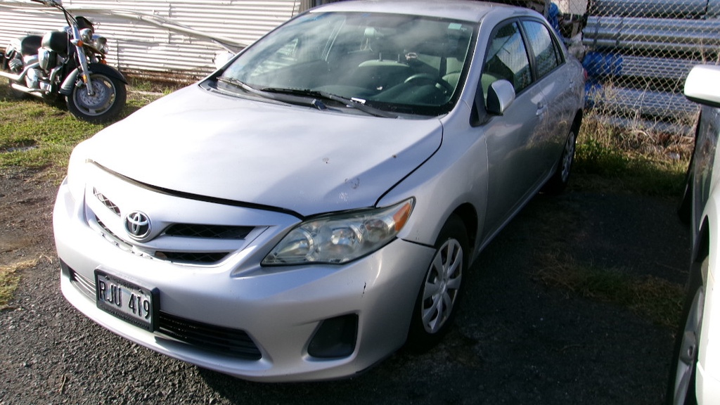 TOYT Corolla 2011 RJU419