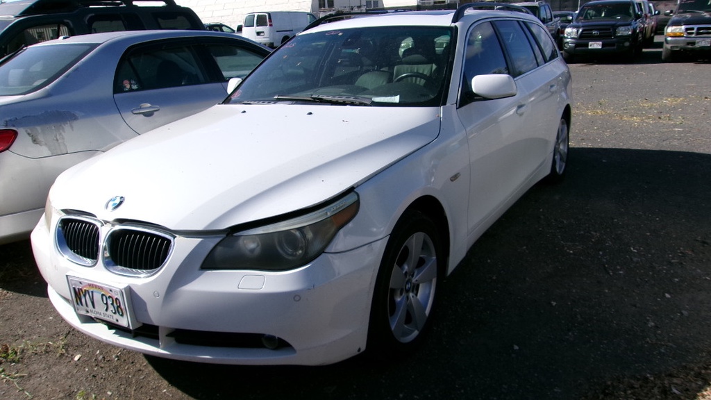 BMW 530xi 2006 NYV938