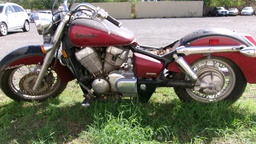 HOND Shadow 2005 401XGV-11