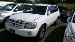 TOYT Highlander 2005 NST613